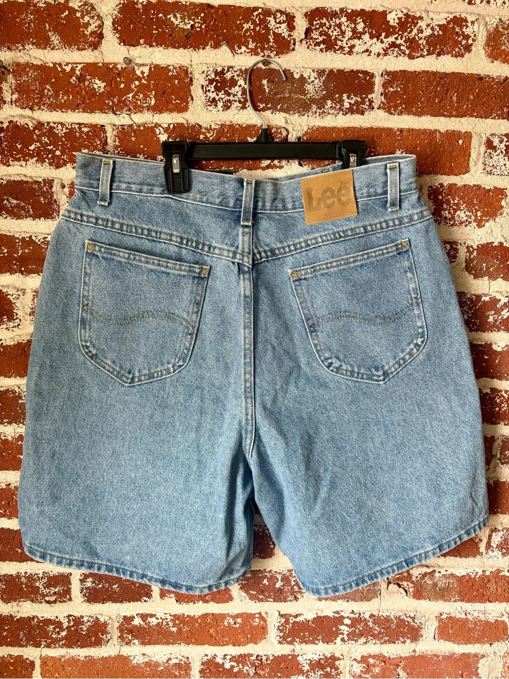 Vintage Lee light wash, high rise, mom jean shorts